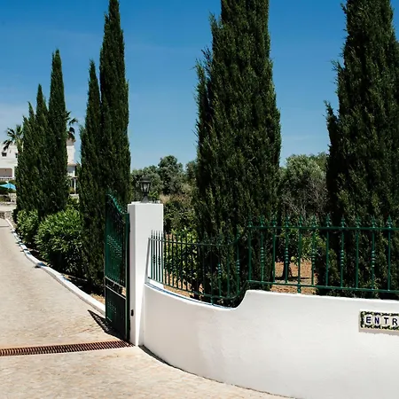Villa Entrecolinas By Interhome